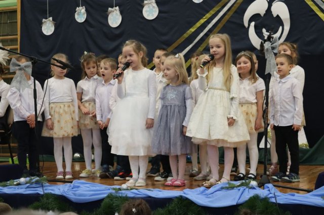 b_1024_768_0_00_images_2023_2024_WYDARZENIA_Koncert_koled_411051838_824602129467737_8461481369608503700_n